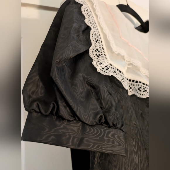 Gunne Sax Black Taffeta Dress with Lace Collar 8 - Picture 5 of 8